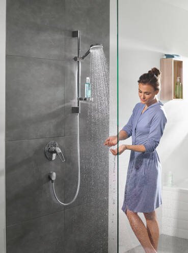 Hansgrohe, Crometta Saliscendi