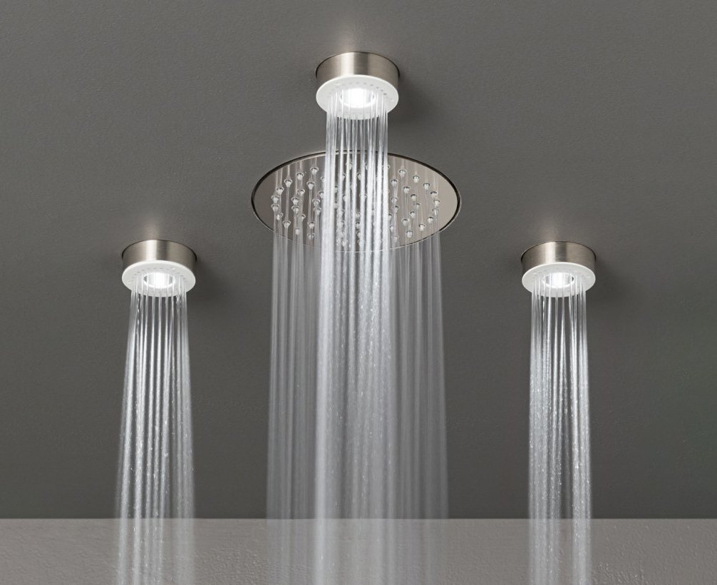 Cea, Acquachiara Shower head with LED light