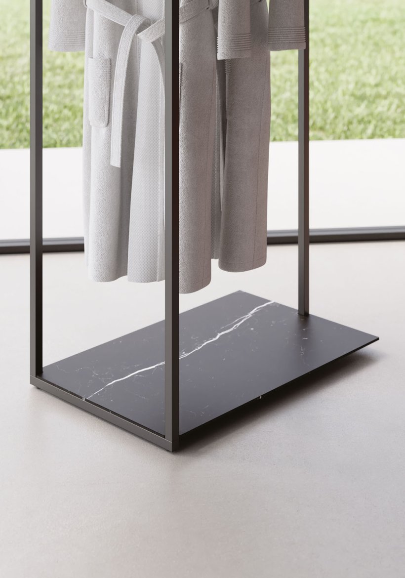 Disenia, Lido Indoor Valet stand H.150 cm