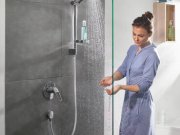 Hansgrohe, Crometta Saliscendi